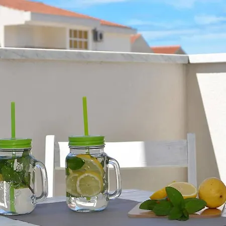 Luxury Apartmans Podstrana