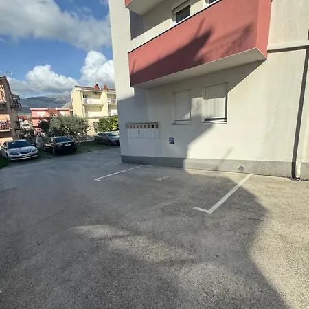 Luxury Apartmans Podstrana